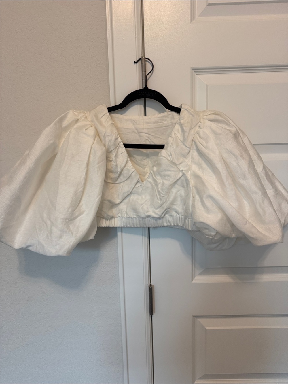 Dramatic silk/linen blend, White Puff Sleeve Crop Top - sample piece Aureta